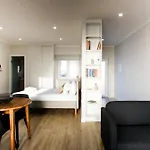 Casa Do Gato Sete Riscas 奥比多斯